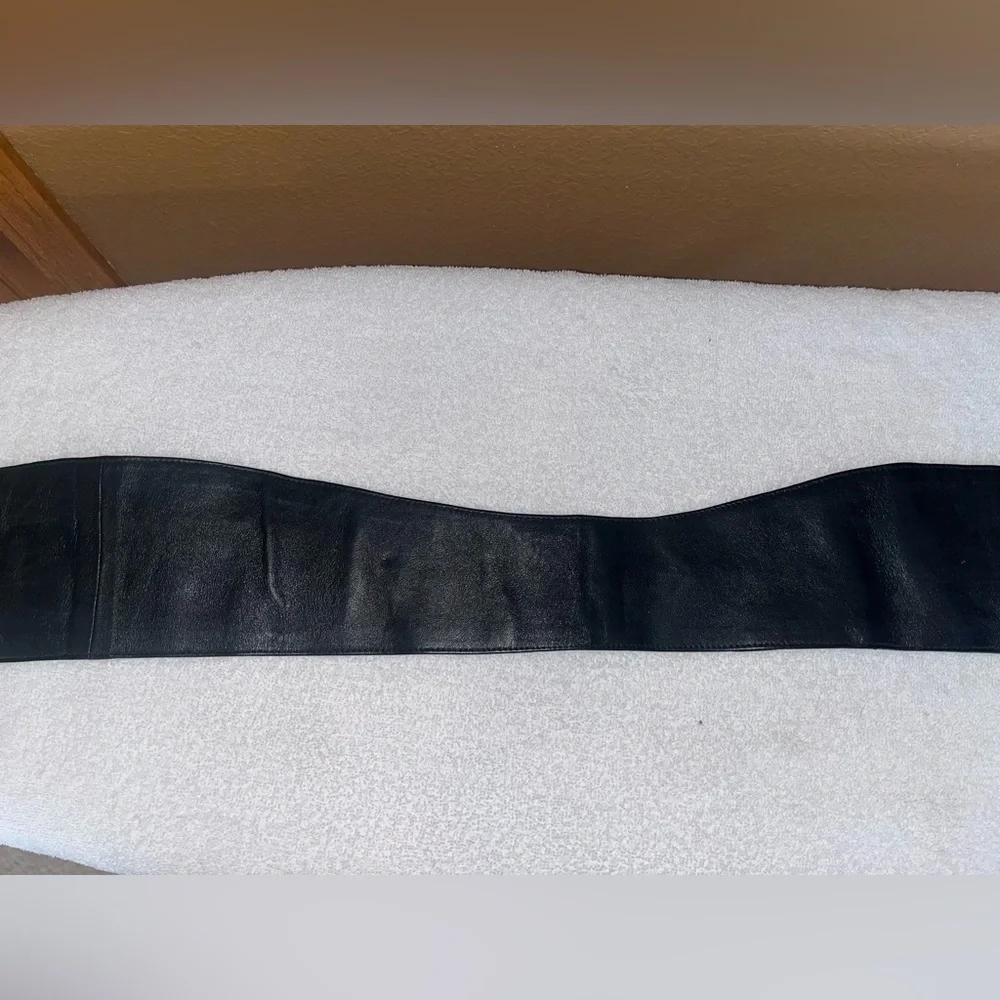 Leather corset belt - Picture 2 of 5